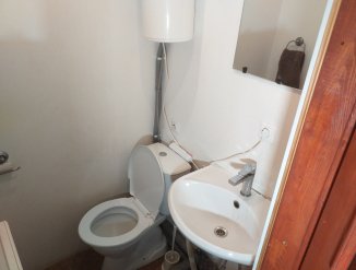 Туалет на первом этаже