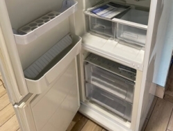 Рабочий холодильник самовывоз