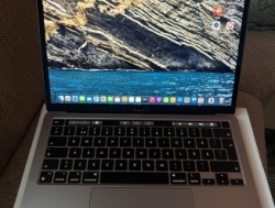 Apple MacBook Pro M2 (13-дюймовый) 512GB 2022