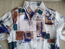 Женская блузка, тапочки