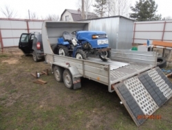 Для перевозки минитрактора