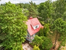 Каменный дом, жилая площадь 159,7 m² Центр