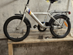 Детский велосипед