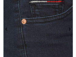 TOMMY JEANS