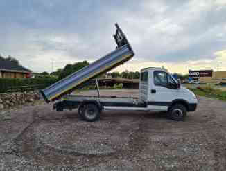 Самосвал до 4т. Щебень , земля ,  песок и другое.