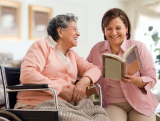 Женщины из Украины ищут работу сиделок, компаньнок