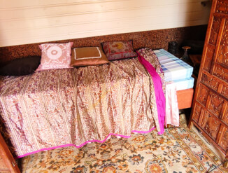 Отдам кушетку