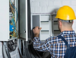 Skärblacka требуются электрики