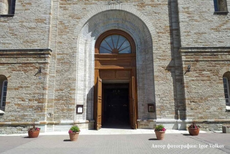 Бульвар Каарли и церковь Каарли