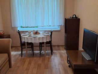 Продаётся квартира, 3 комнатная Локса
