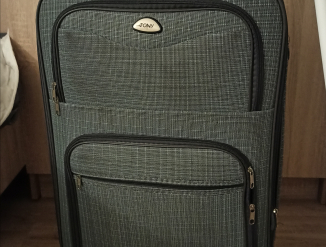 Отдам чемодан до 12.12.25