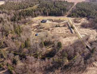 Дом 137м2, 2.6Га приватнвй грунт, своя речка