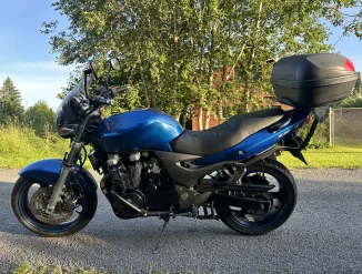Kawasaki zr 7